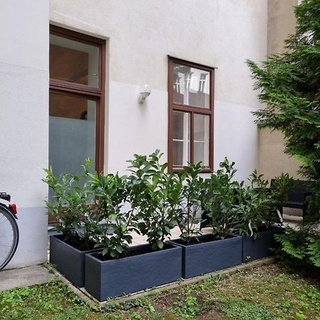 Alpa 2 Zimmer Wohnung In Wien Rochusmarkt Buitenkant foto